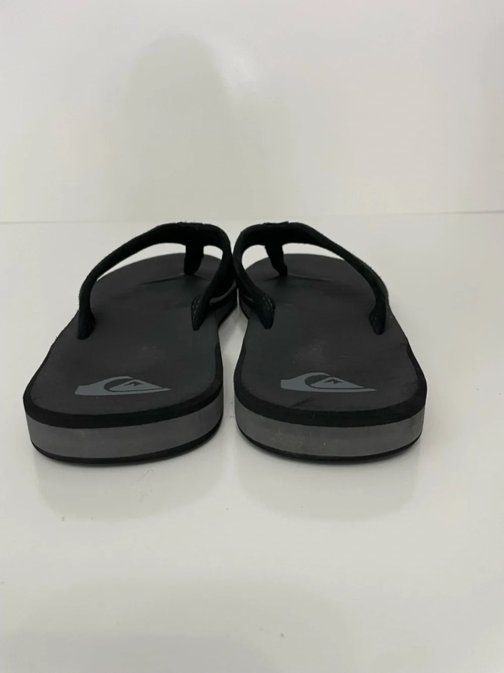Quiksilver Black Flip Flop Sandals Mens 11 Thong Beach Resortwear Gorpcore Surf